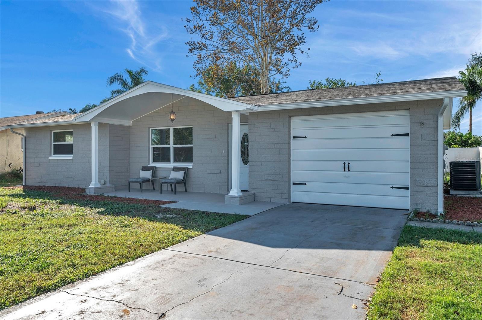 5728 DOLORES DR