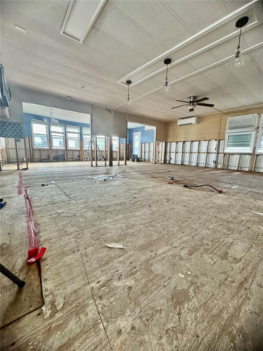 43 SCHOONER DR #43