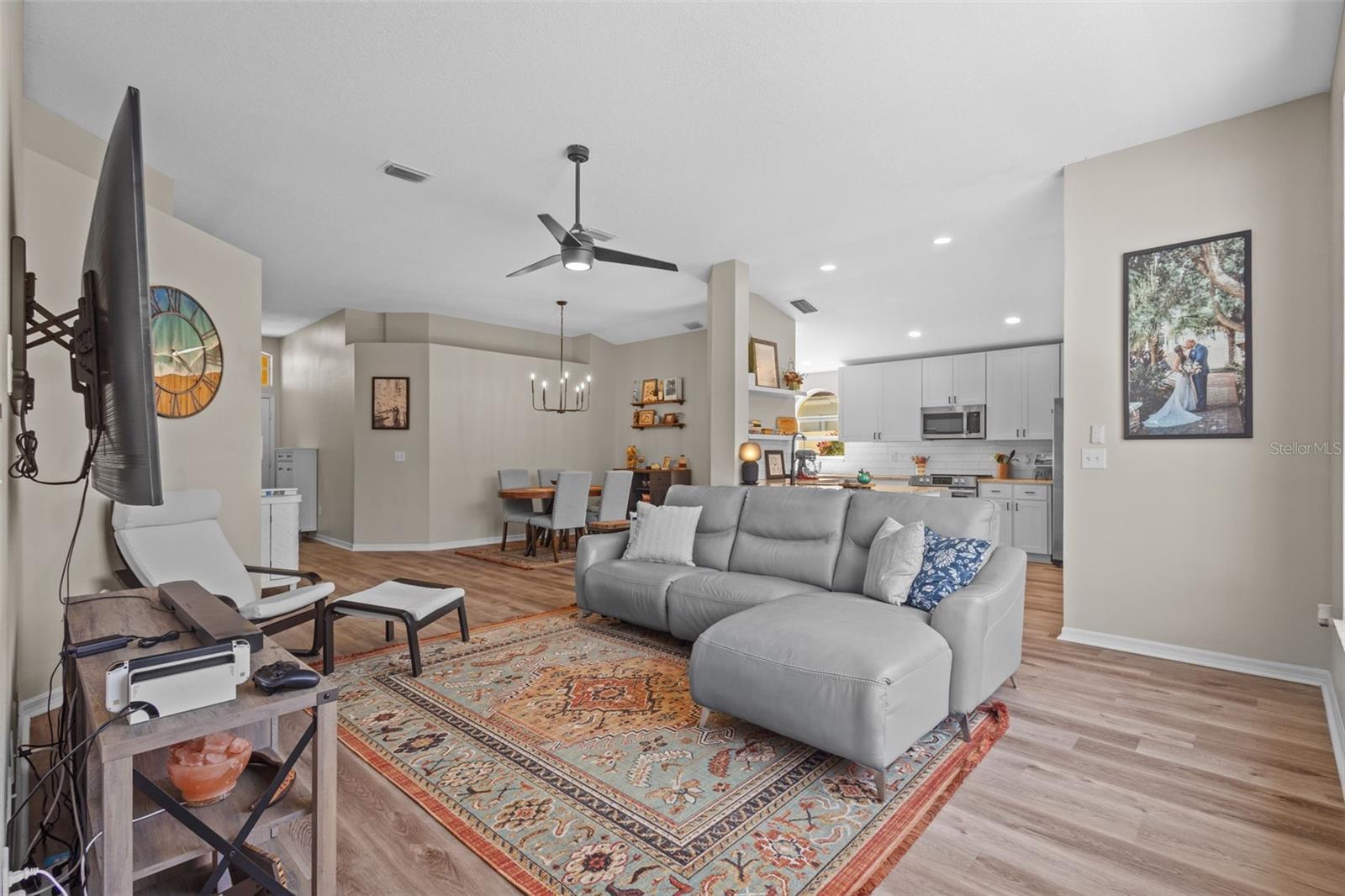 8820 CYPRESS HAMMOCK DR