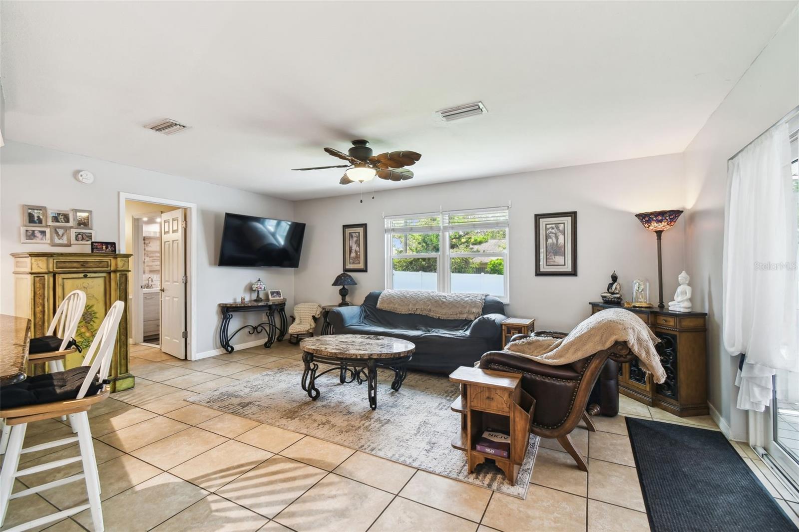 8823 ARUBA LN