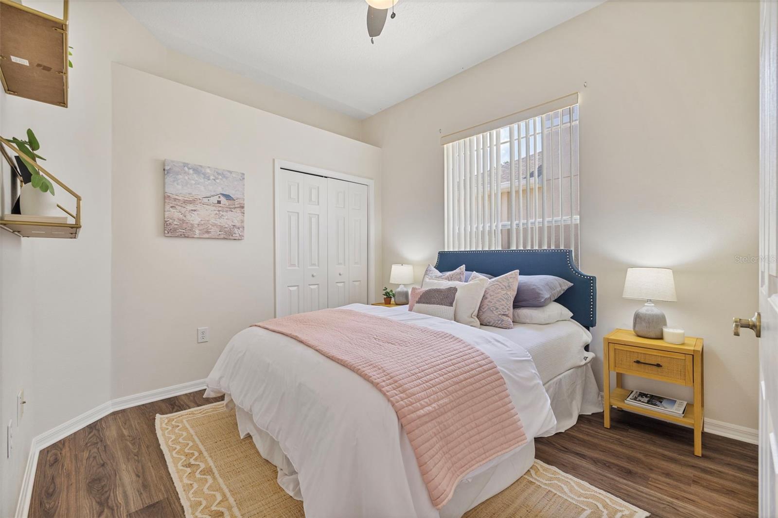 2537 STANHOPE DR