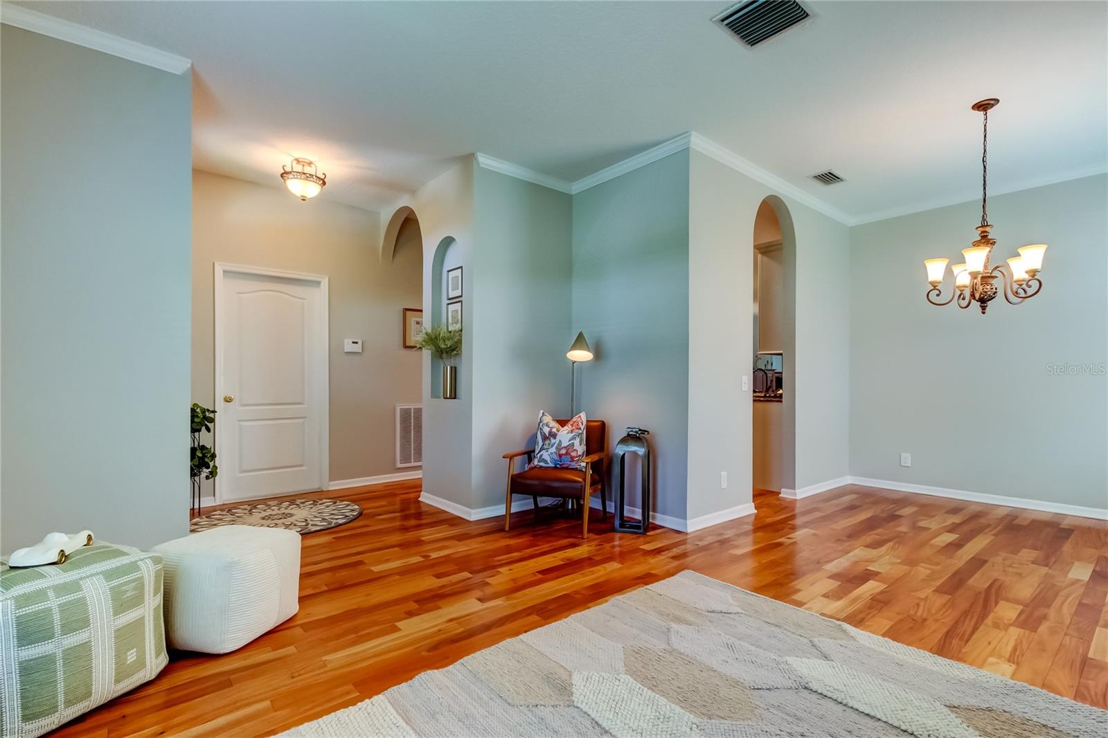 14427 PEPPERPINE DR
