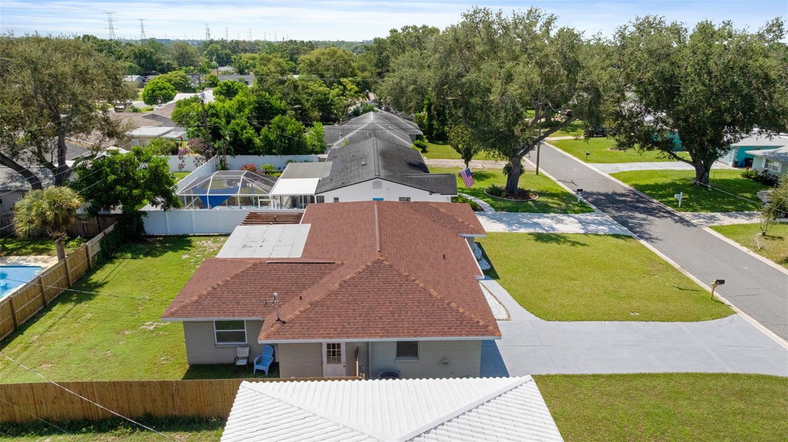 1253 GRENADA AVE