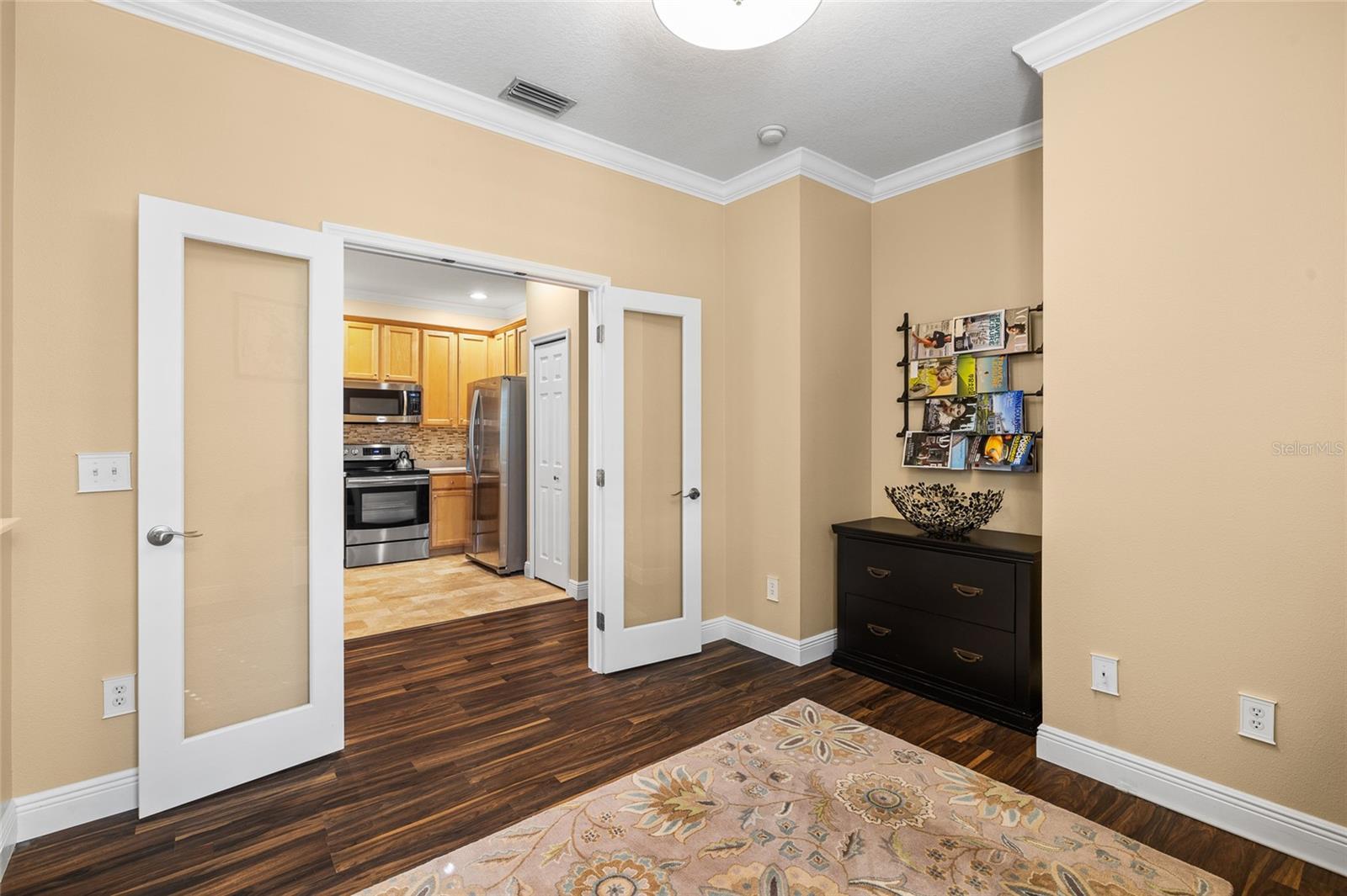 9510 GEORGIAN PARK LN #107