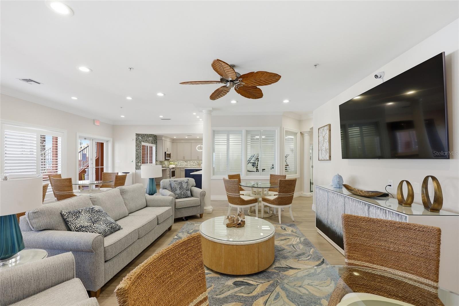 16550 GULF BLVD #342