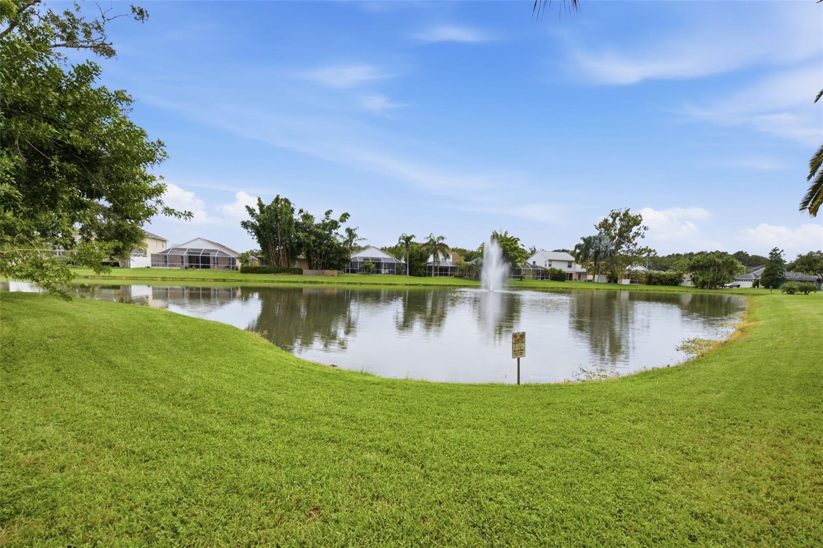 416 CYPRESS VIEW DR