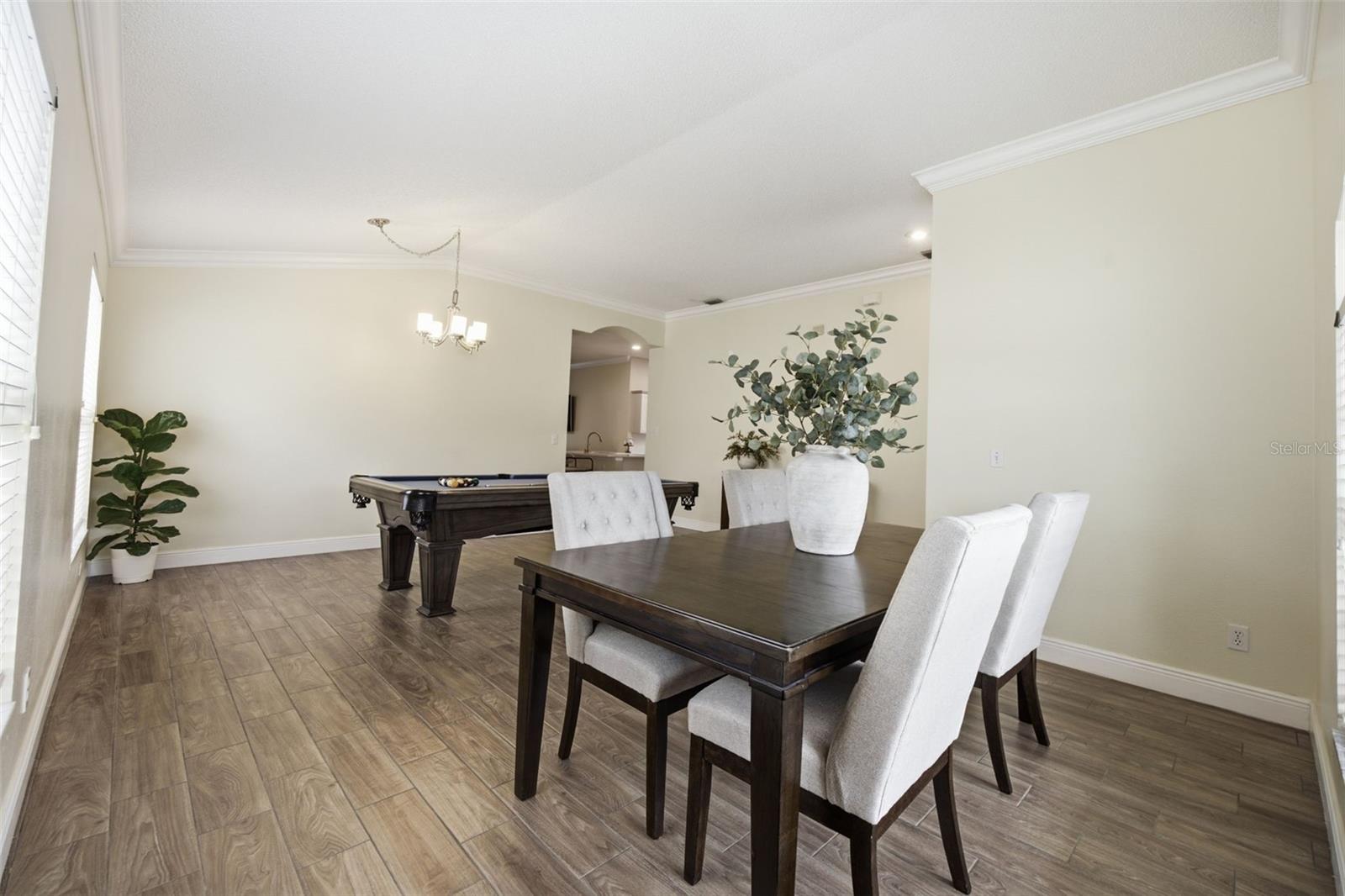 416 CYPRESS VIEW DR