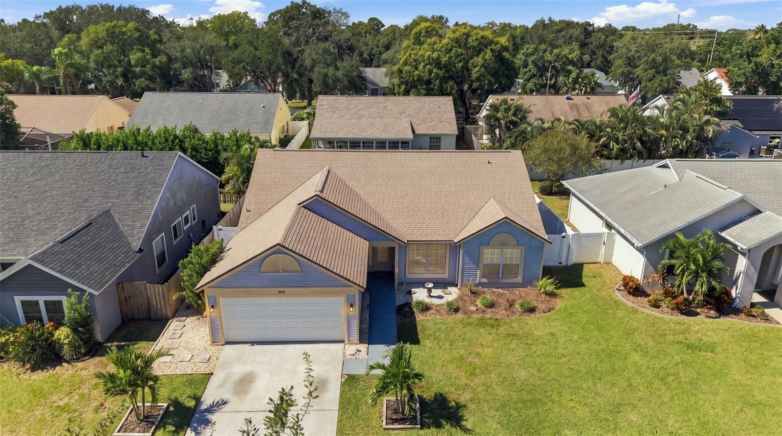 1509 RIDGE SHORE DR