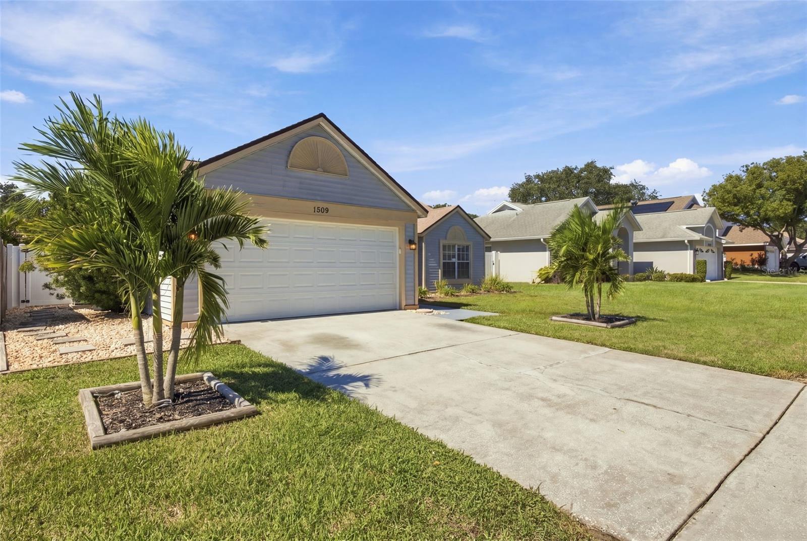 1509 RIDGE SHORE DR