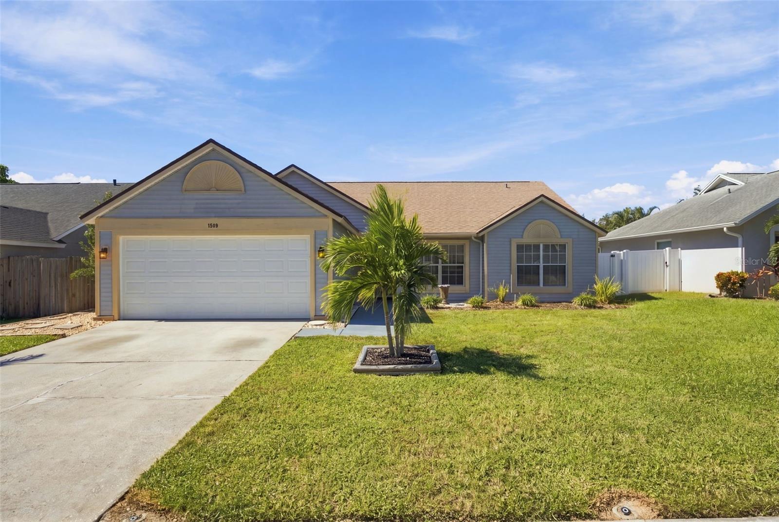 1509 Ridge Shore Dr Tarpon Springs Fl Us 34689 Mfrtb8561257