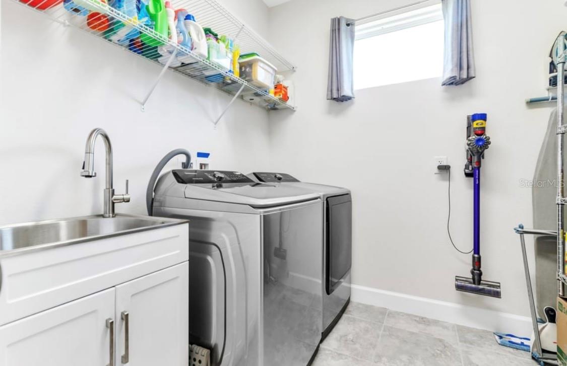 3134 FRANCOA DR