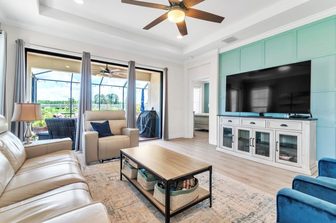 3134 FRANCOA DR