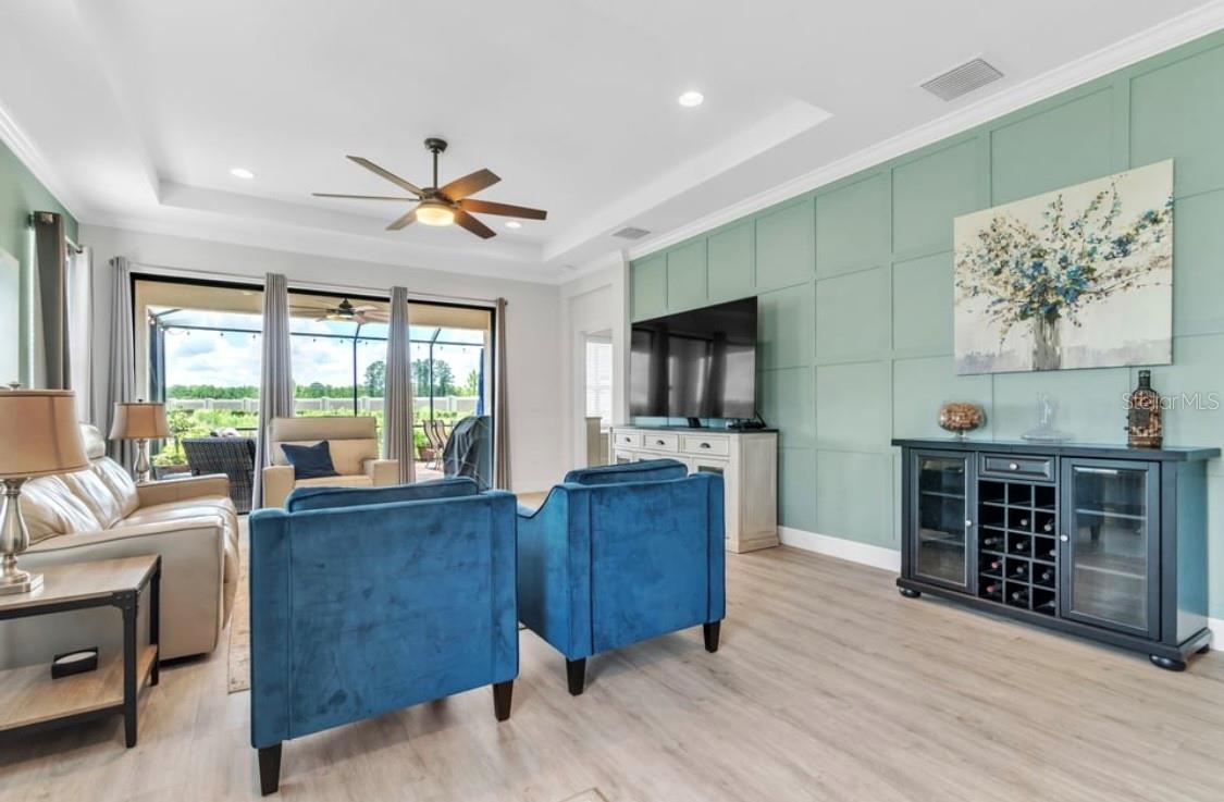 3134 FRANCOA DR