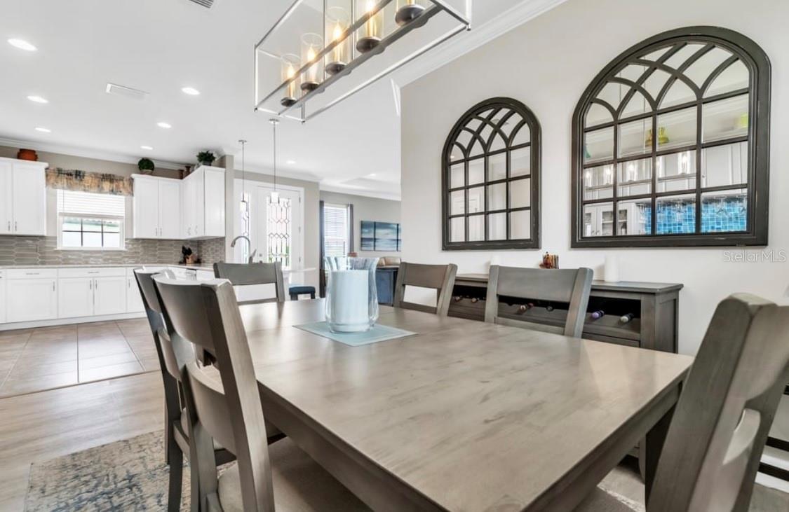 3134 FRANCOA DR