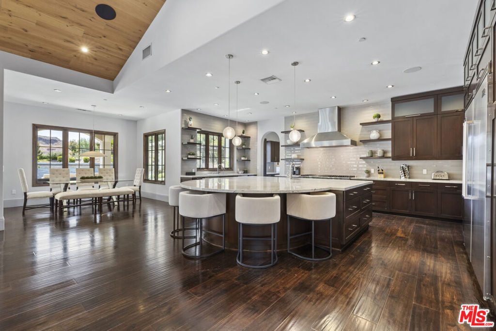 29450 MALIBU VIEW Court