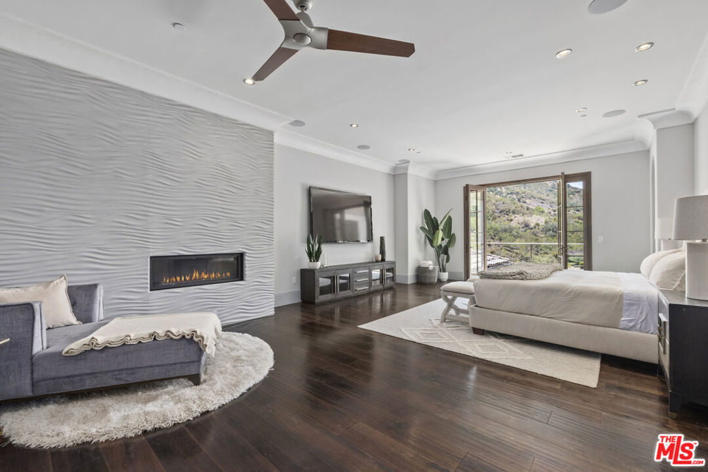 29450 MALIBU VIEW Court