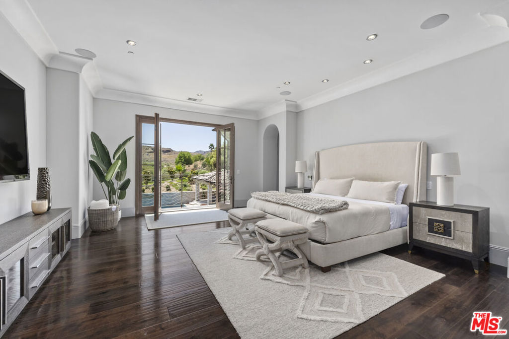 29450 MALIBU VIEW Court