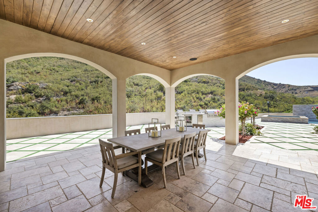 29450 MALIBU VIEW Court