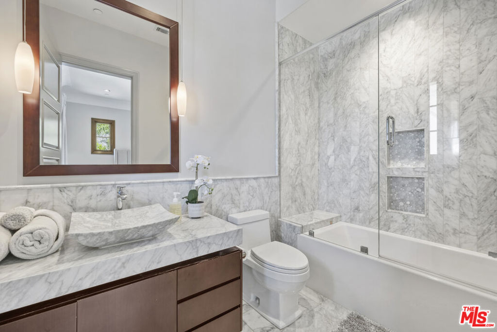 29450 MALIBU VIEW Court