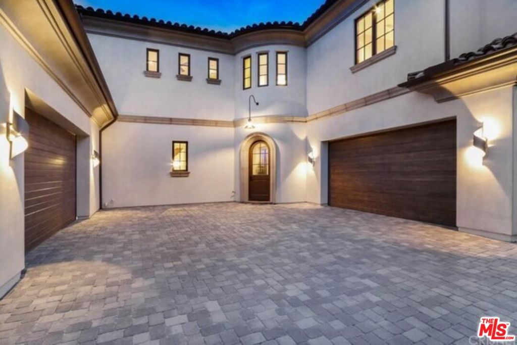 29450 MALIBU VIEW Court