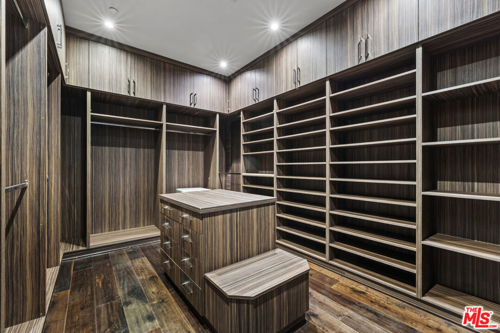 29450 MALIBU VIEW Court