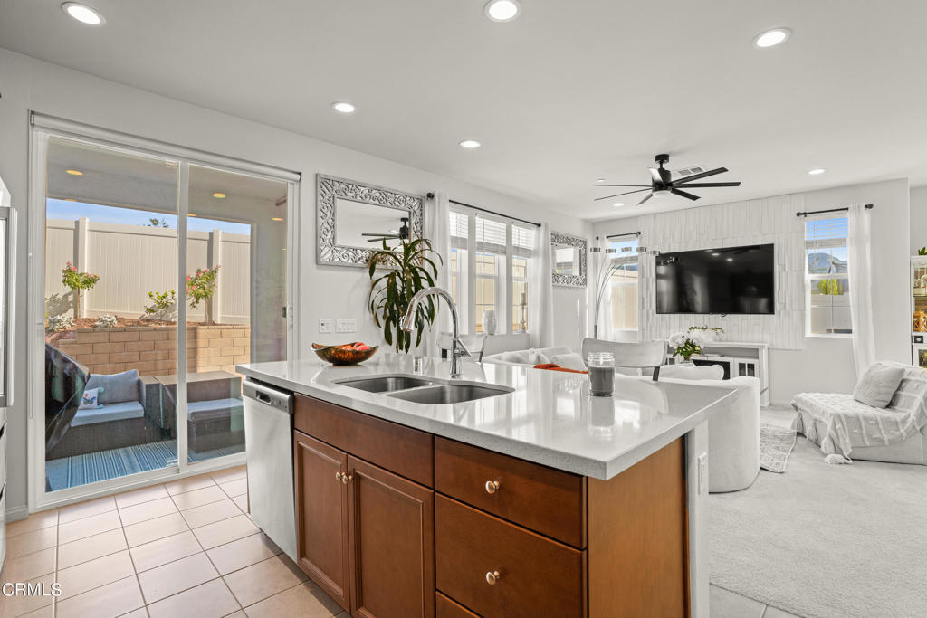 394 Water Lily Street