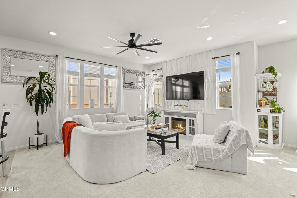 394 Water Lily Street