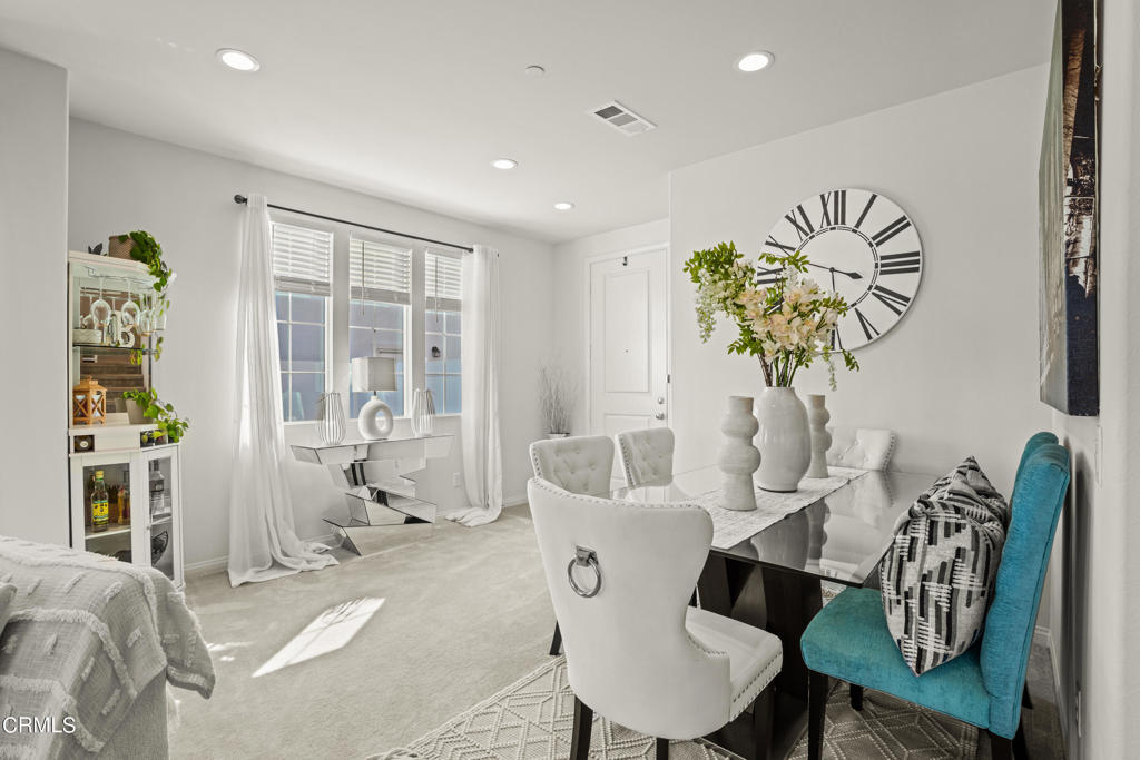 394 Water Lily Street