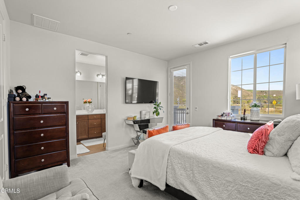 394 Water Lily Street