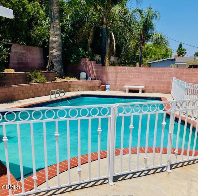 10121 Whitaker Avenue