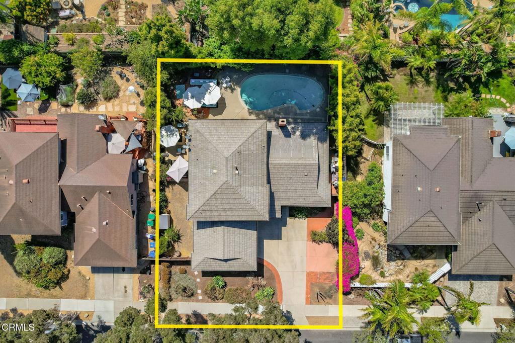 6555 Camino Venturoso