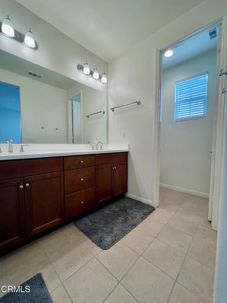 394 Water Lily Street