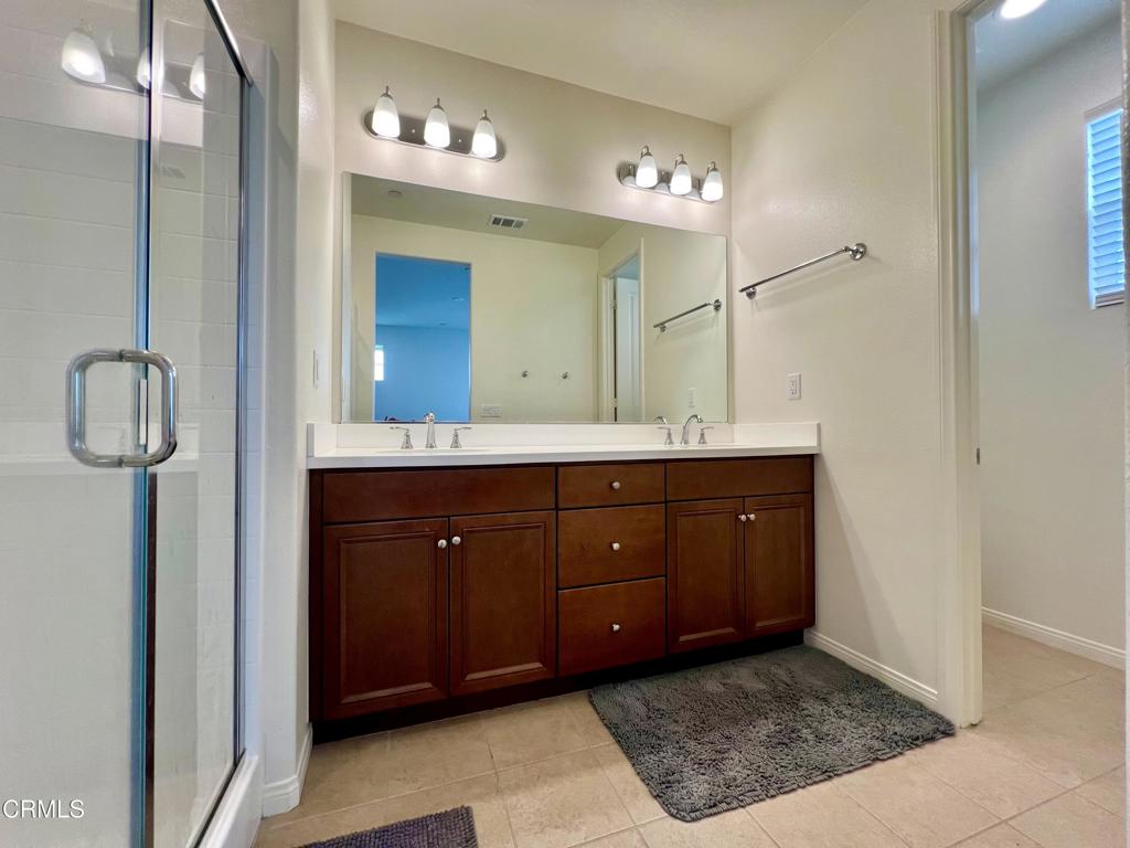 394 Water Lily Street