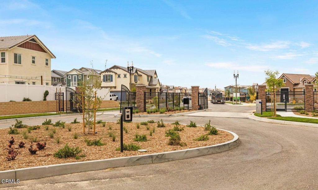 394 Water Lily Street