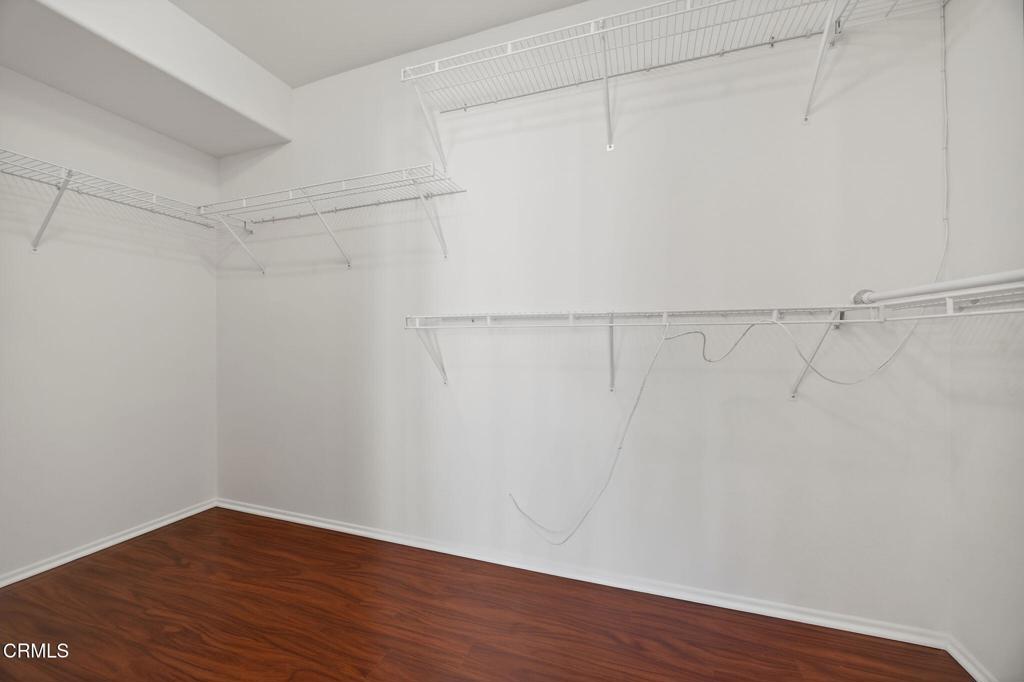 4863 Templeton Street