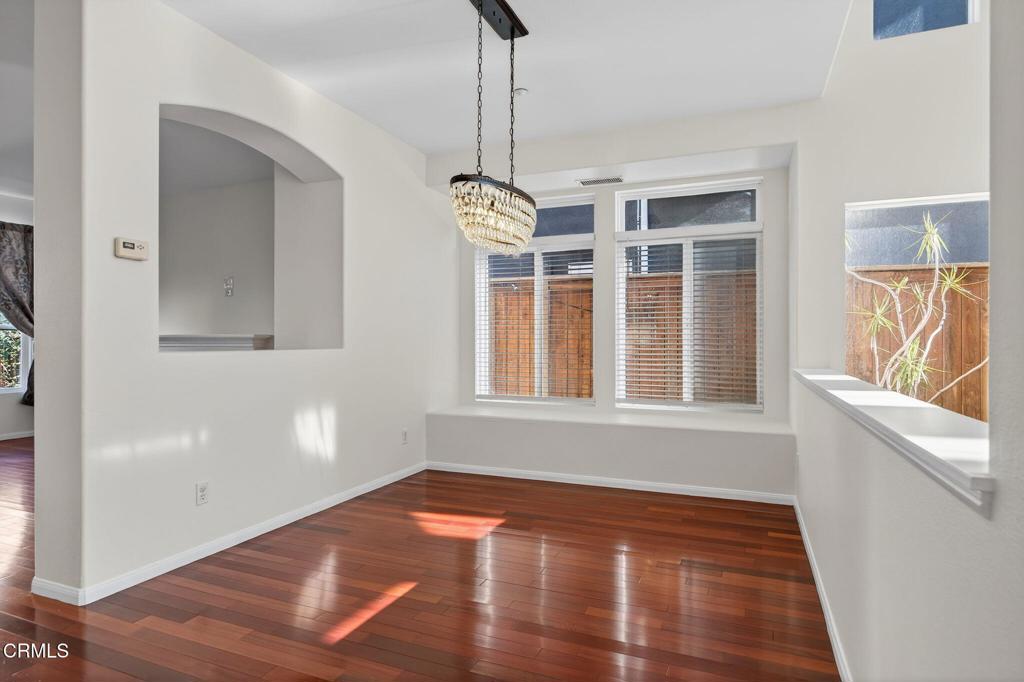 4863 Templeton Street