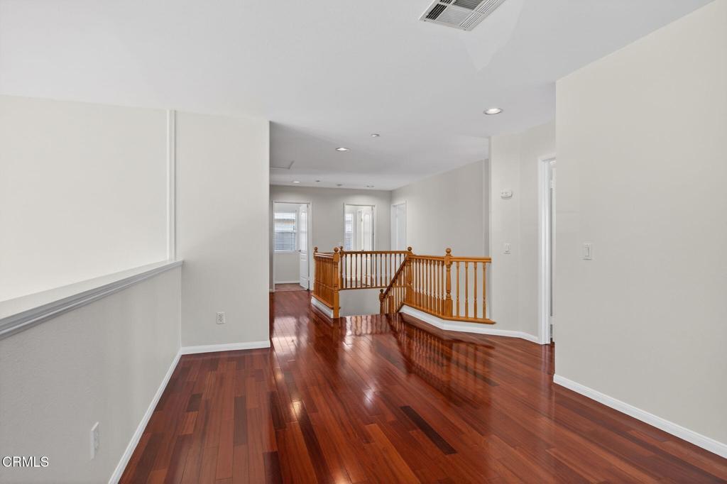 4863 Templeton Street