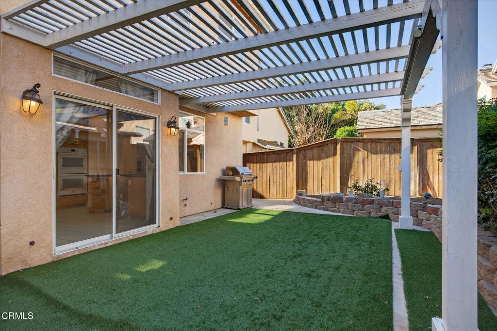 4863 Templeton Street