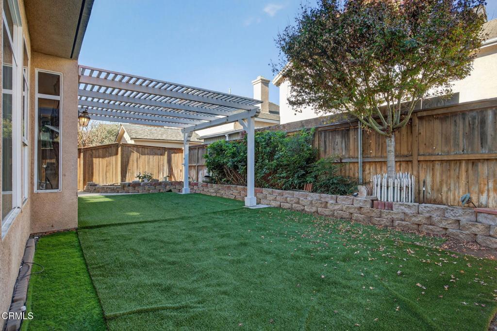 4863 Templeton Street