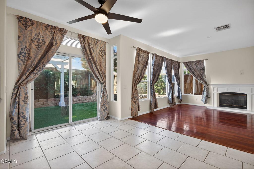 4863 Templeton Street