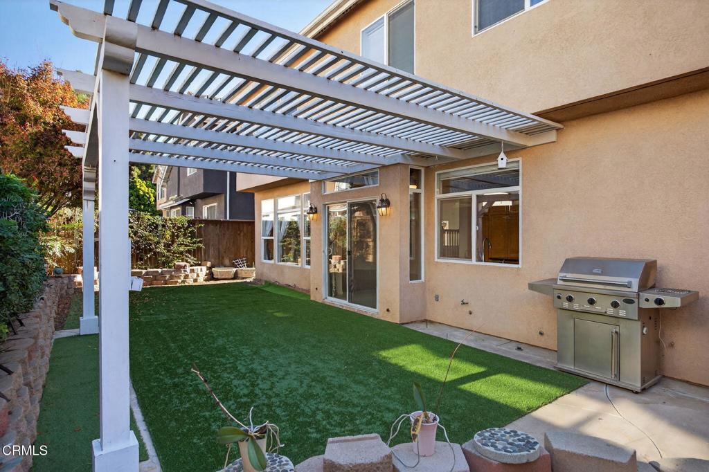 4863 Templeton Street