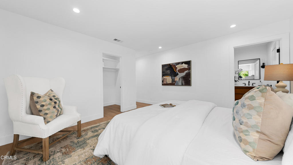 2283 Northpark Street