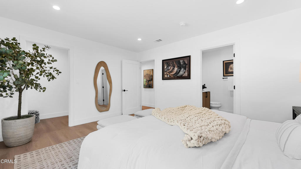 2283 Northpark Street