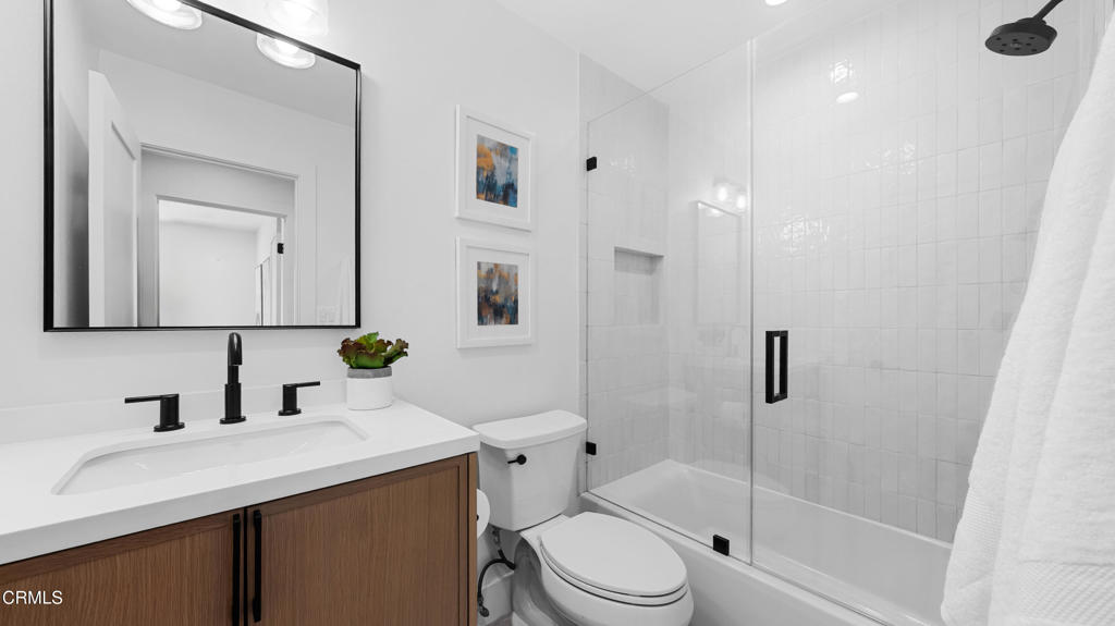 2283 Northpark Street