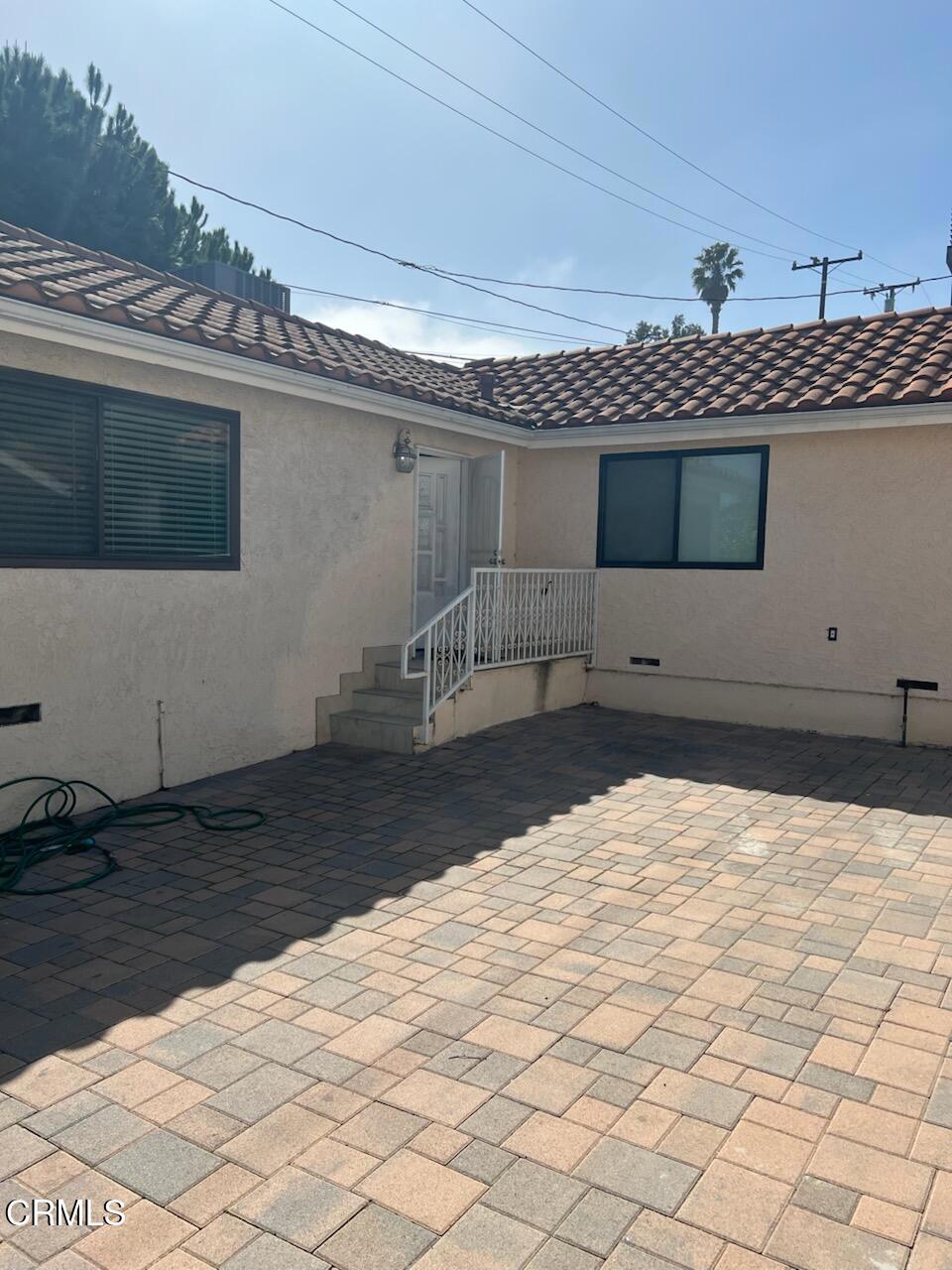 2222 Pier Avenue