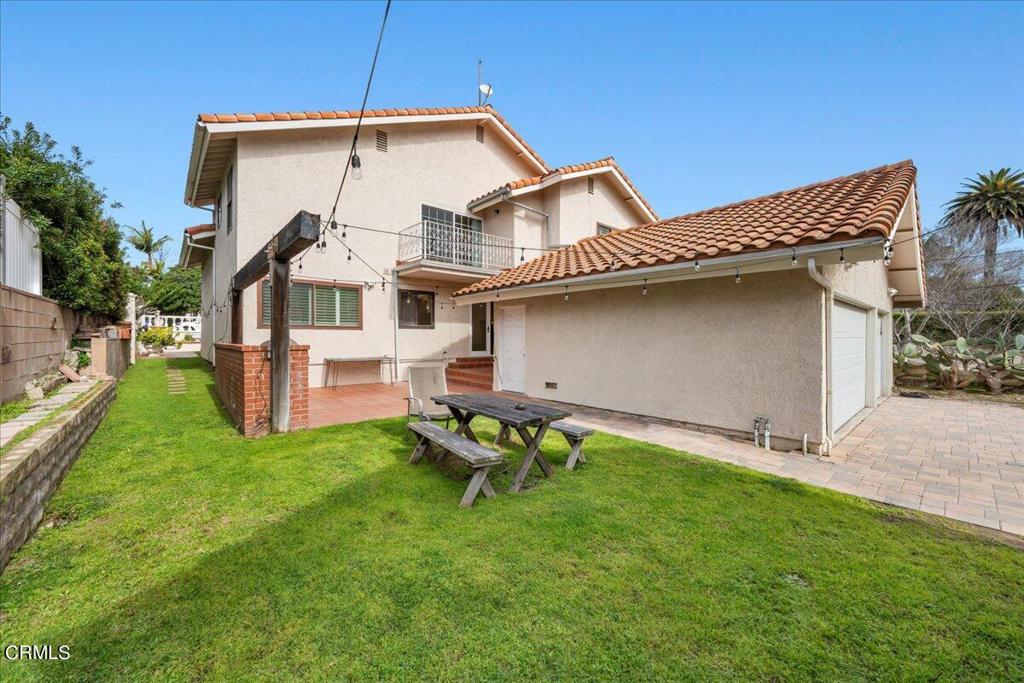 2222 Pier Avenue