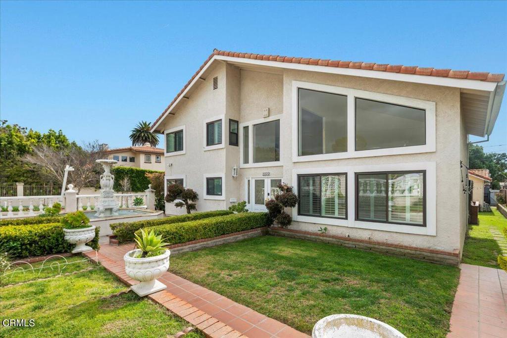 2222 Pier Avenue