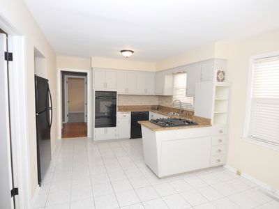 2834 W 103rd Street