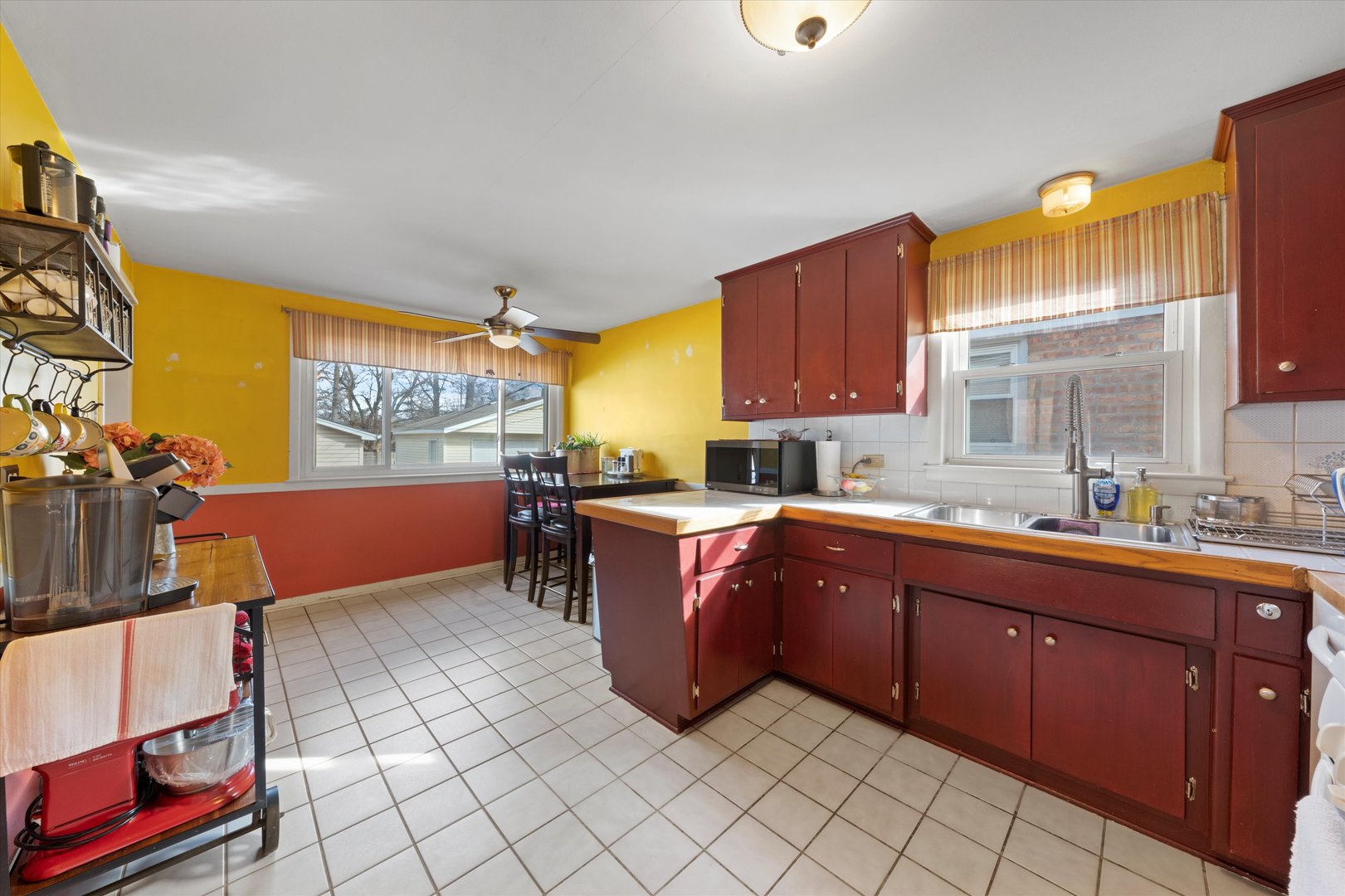 2606 W 110th Street