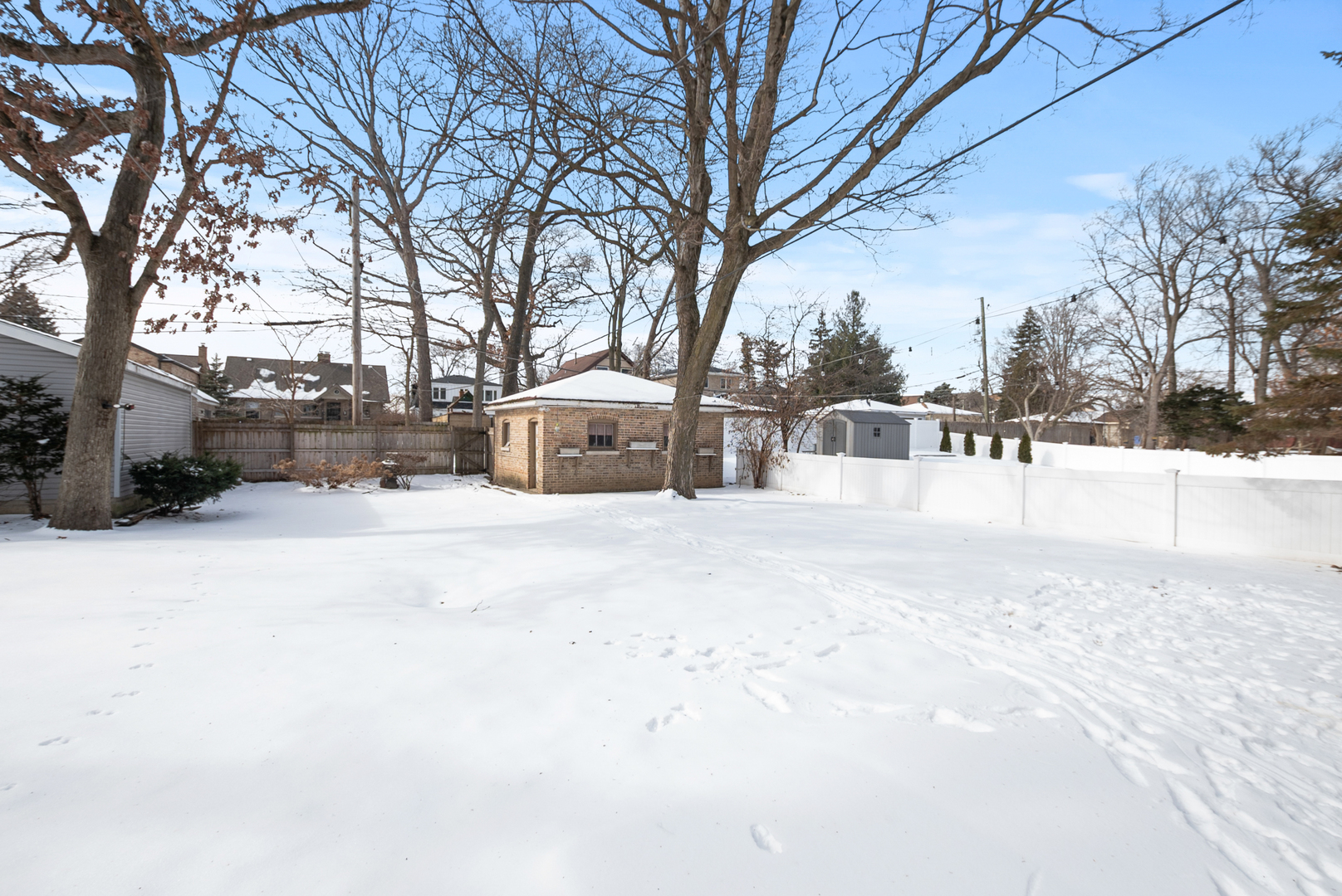 10342 S Fairfield Avenue